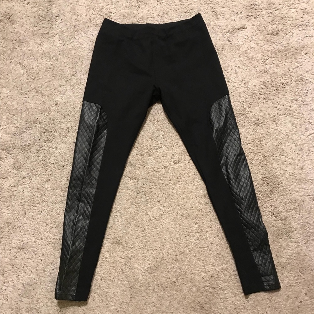 Black leggings with faux leather side panels